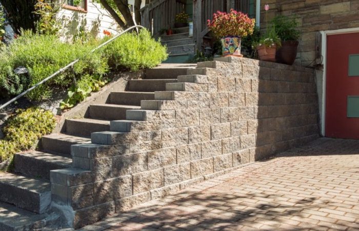 Building Beautiful Steps and Retaining Walls for Ottawa Properties